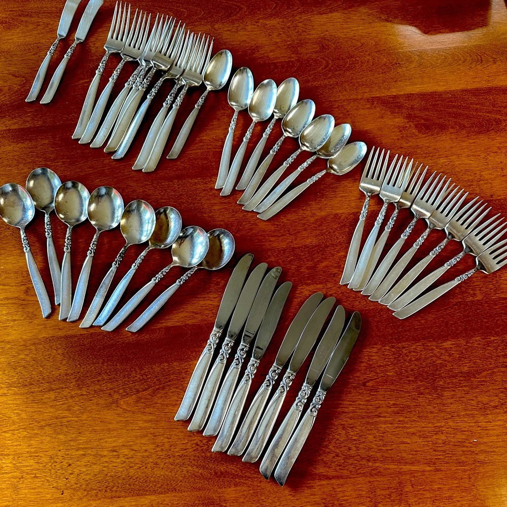 South Seas Community Silver Plate Flatware 1955 Service for 8